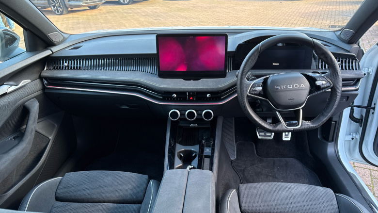 Skoda Superb 1.5 TSI iV Sportline 5dr DSG Estate